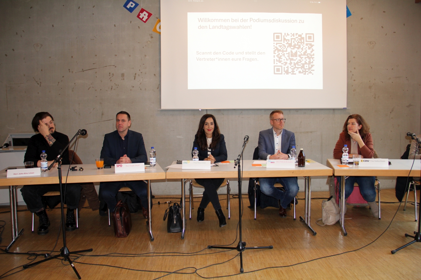 Podiumsdiskussion_01