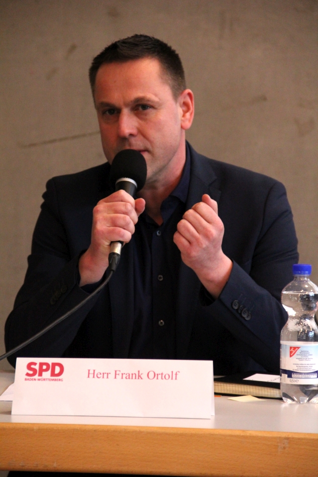 Podiumsdiskussion_08