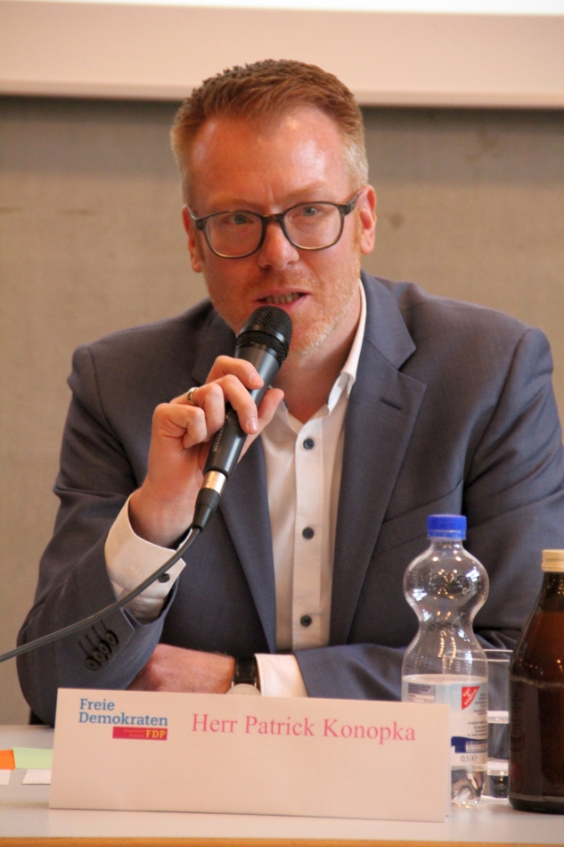 Podiumsdiskussion_10